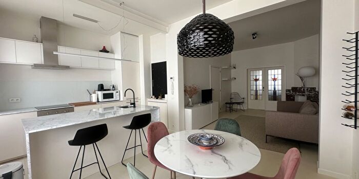 Appartement 1 pièce à Edward Pecherstraat, Antwerpen, à louer