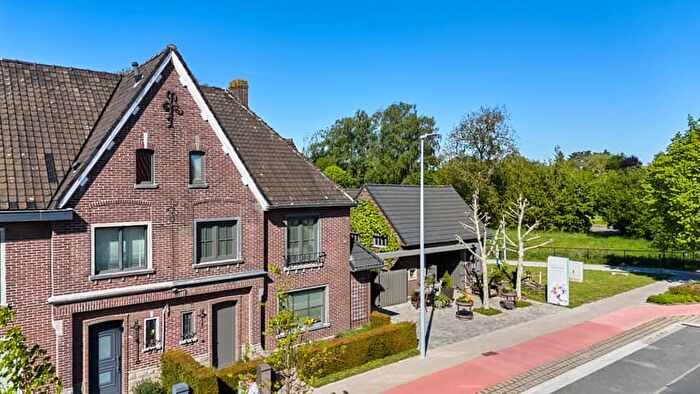 Maison 3 pièces à vendre à Wijnendalestraat, Beveren