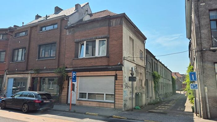 Maison 10 pièces à vendre à Muidepoort, Gent