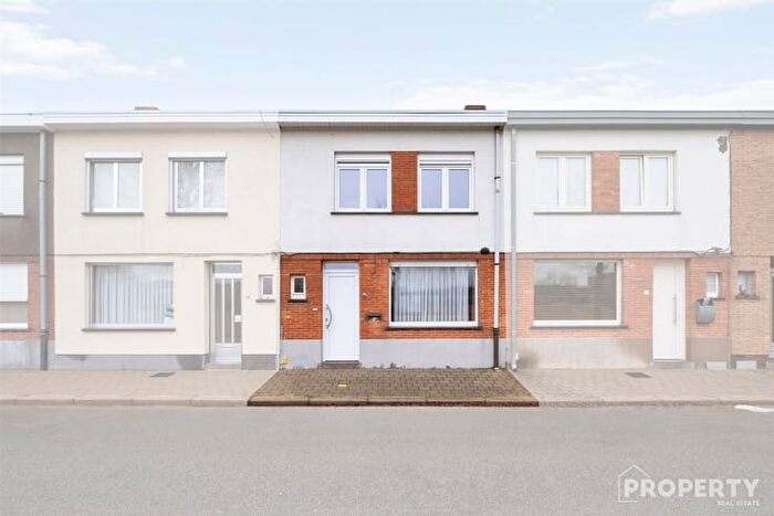 Maison 3 pièces à Mentenhoekstraat, IZEGEM, à vendre