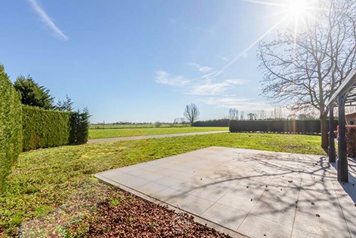 Maison 17 pièces à vendre - Nieuwe Steenweg, Elversele