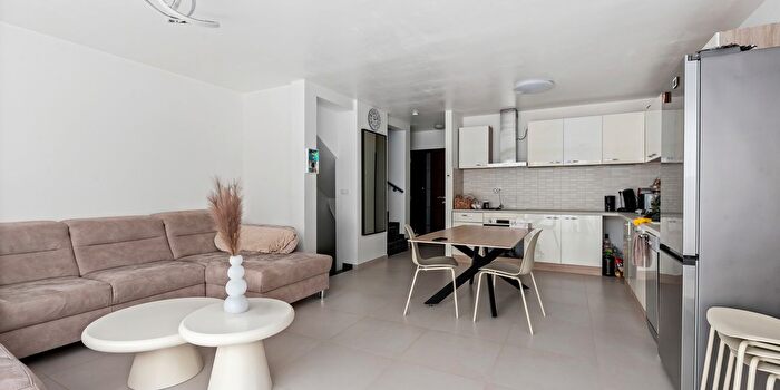 Dennenlaan, SintPietersLeeuw - Appartement 3 pièces à vendre