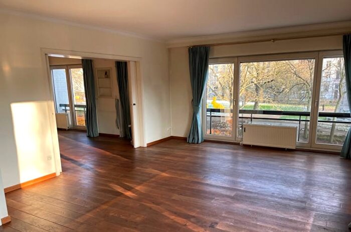 Avenue Leray, Tournai : Appartement 9 pièces à vendre