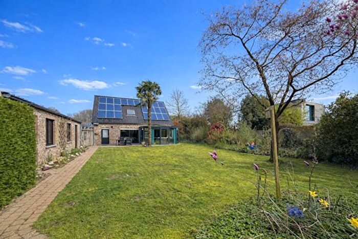Maison 4 pièces à vendre à Steenweg op Deinze, Aalter