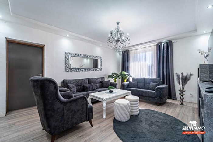 Appartement 4 pièces à Rue Hoyoux, Herstal, à vendre