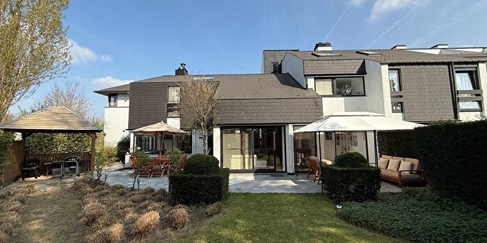 Maison 4 pièces à louer à Kraainem, VlaamsBrabant