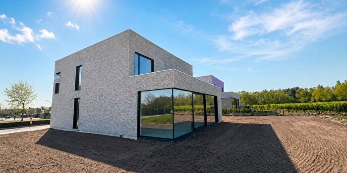 Rekkemsestraat, Kortrijk : Maison 4 pièces à vendre