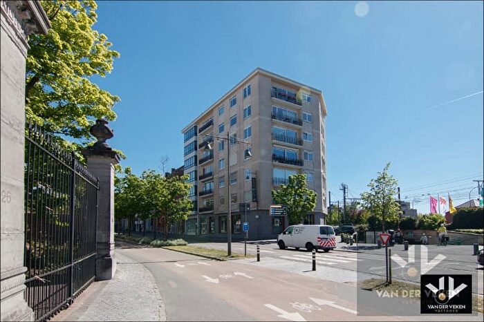 Appartement 11 pièces à Leopoldplein, Hasselt, à vendre