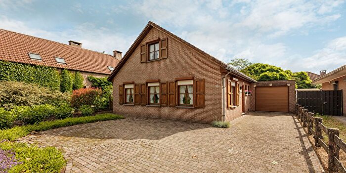 Maison 4 pièces à Wochterberg, Herentals, à vendre