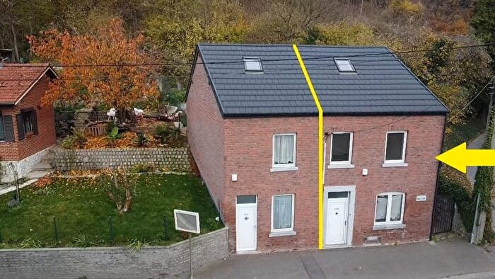 Maison 7 pièces à RUE BROUCK AU TILLEUL, Bassenge, à vendre