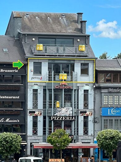 Place Général Mc Auliffe, BASTOGNE : Appartement 2 pièces à vendre