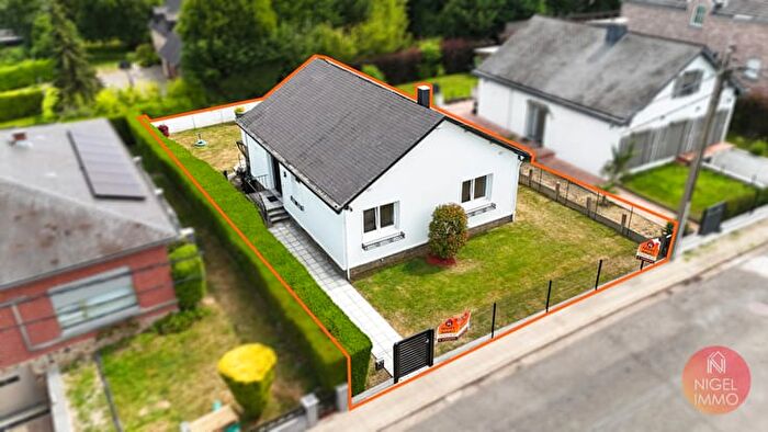Maison 2 pièces à Rue des Abruns, Oupeye Vivegnis, à vendre
