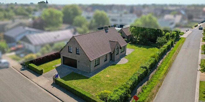 Maison 4 pièces à vendre à Ferdinand Depuydtlaan, Eernegem