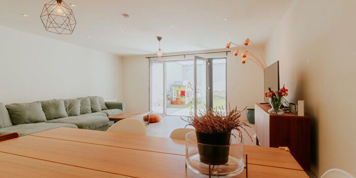 Maison 3 pièces à vendre à Ernest Solvaystraat, Ronse