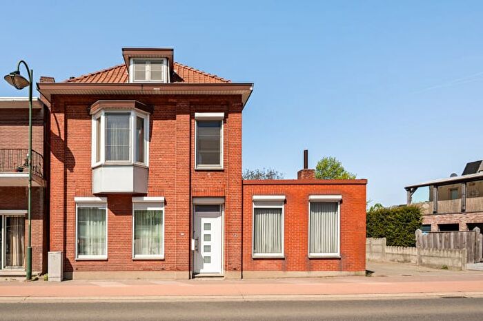 Maison 4 pièces à vendre à Bosstraat, HamontAchel