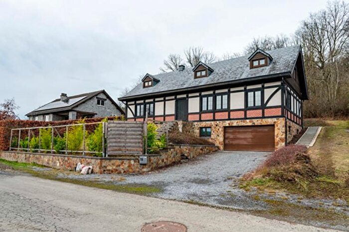 Maison 4 pièces à vendre à Rue des Eresses, Durbuy