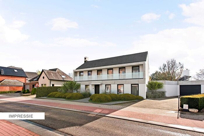 Dokter Vanweddingenlaan, HerkdeStad : Maison 1 pièce à vendre