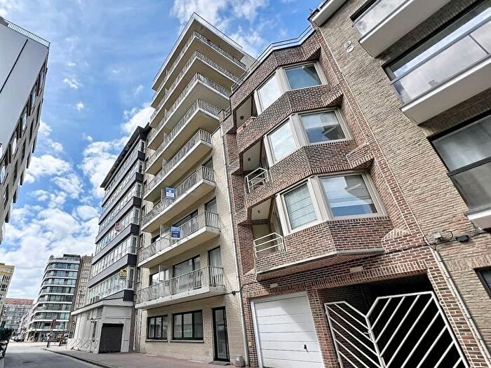 OnzeLieveVrouwstraat, HEISTAANZEE : Appartement 2 pièces à vendre
