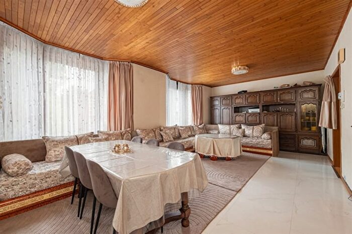 Antwerpsesteenweg, ANTWERPEN - Maison 4 pièces à vendre