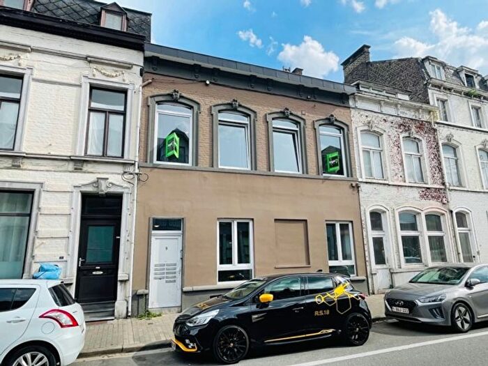 Maison 9 pièces à vendre - Rue Oscar Lelarge, Huy
