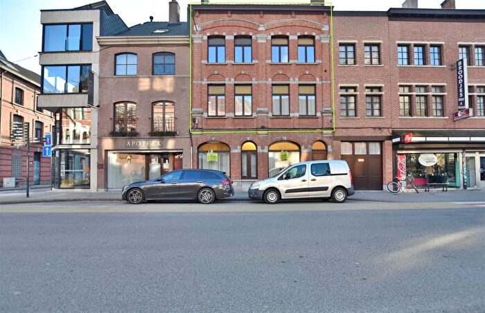 Kerkstraat, DENDERMONDE : Appartement 3 pièces à vendre