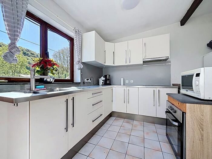 Maison 2 pièces à rue des Ecoles, ComblainauPont, à vendre