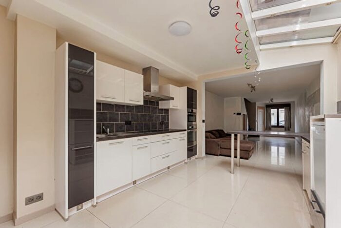 Karel Palmsstraat, Antwerpen : Maison 2 pièces à vendre
