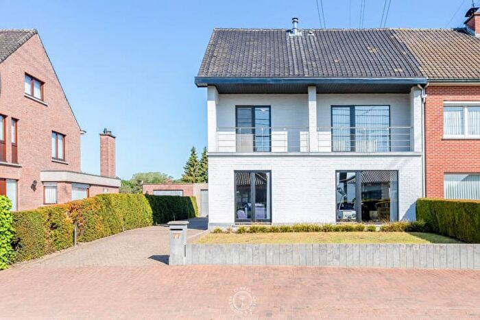 Stuurstraat, BeverenKruibekeZwijndrecht : Maison 15 pièces à vendre