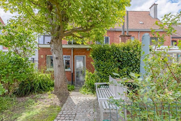 Maison 16 pièces à vendre à Hendrik Consciencestraat, BeverenKruibekeZwijndrecht