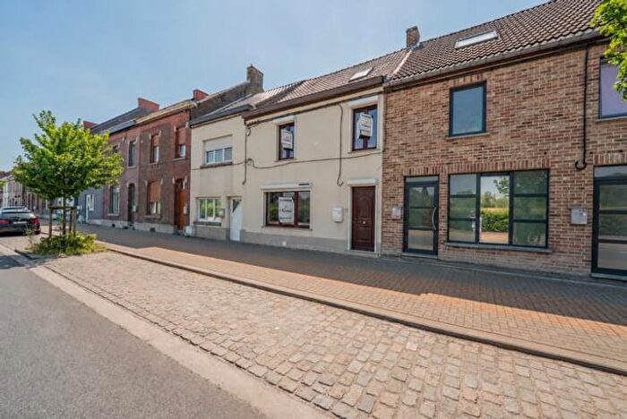 Maison 6 pièces à vendre à Rue de Mons, Mons