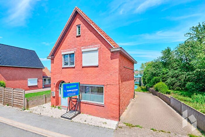 Maison 3 pièces à Rijmenstraat, Pelt, à vendre