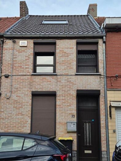 Rue Croisette, Jemappes : Maison 2 pièces à vendre