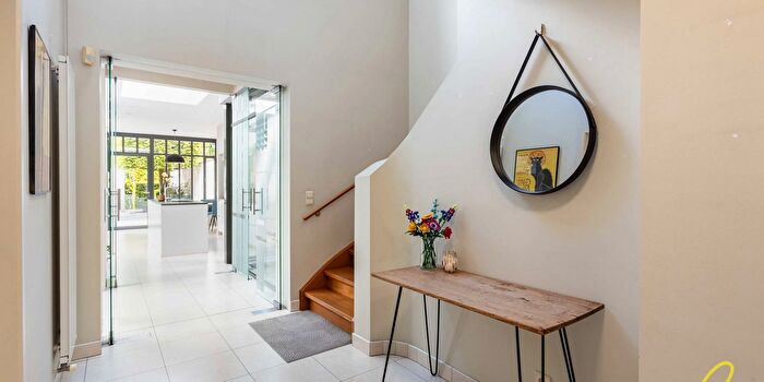 Maison 4 pièces à Minister Edmond Rubbenslaan, Zele, à vendre