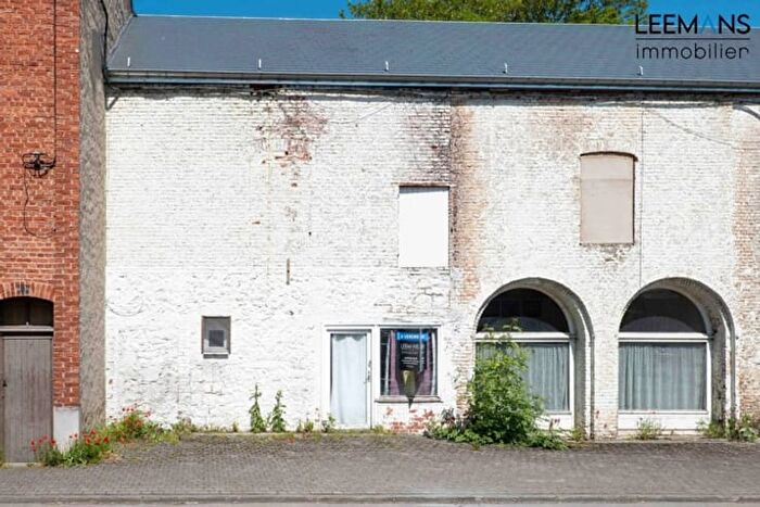 Boulevard du Fort, Couvin Mariembourg : Maison 2 pièces à vendre