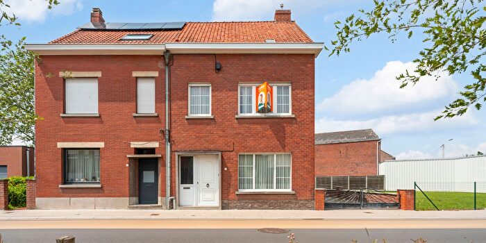 Steenstraat, Heule : Maison 3 pièces à vendre