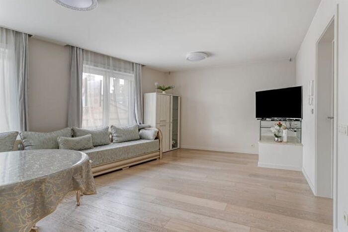 Maison 3 pièces à Deerlijksestraat, KORTRIJK, à vendre