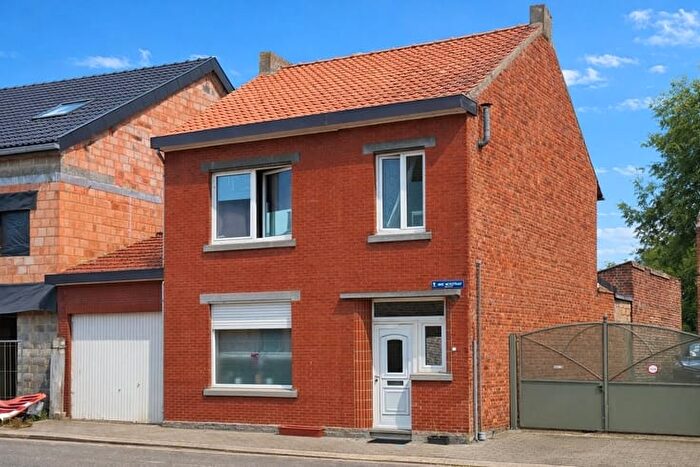 Dikke Weyestraat, HEERS : Maison 3 pièces à vendre