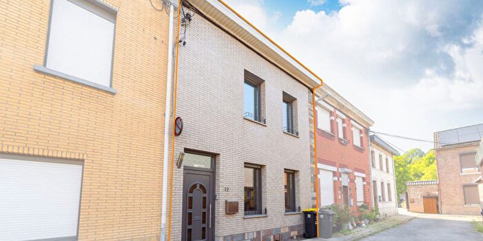 rue des Anciens Combattants, Vivegnis : Maison 4 pièces à vendre
