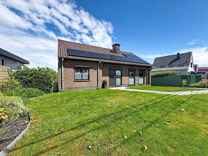Maison 5 pièces à Route de MonsMaubeuge, Havay, à vendre