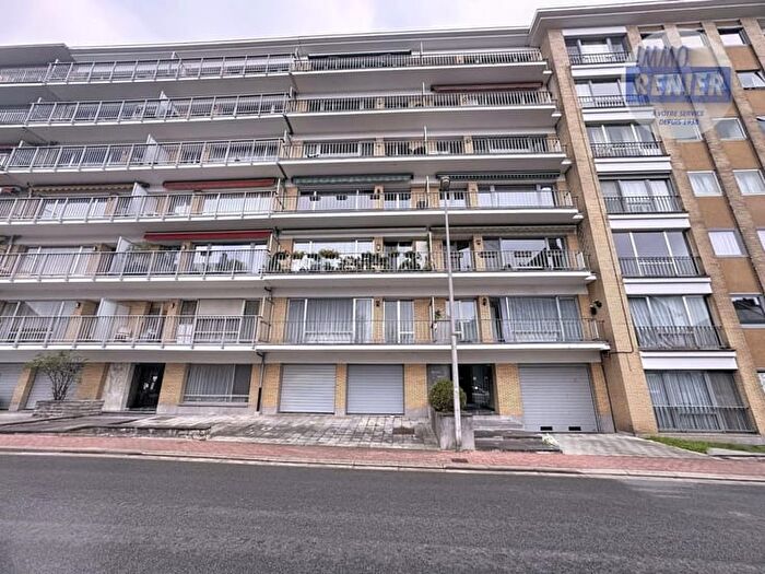 Appartement 2 pièces à Rue d'Italie, BRAINELECOMTE, à vendre