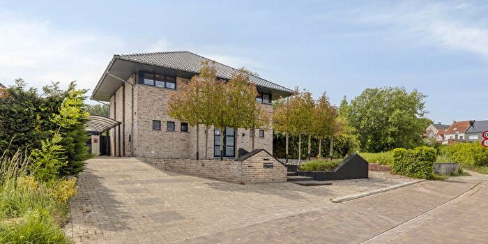 Maison 5 pièces à vendre à Bakergemsmolenstraatje, Iddergem