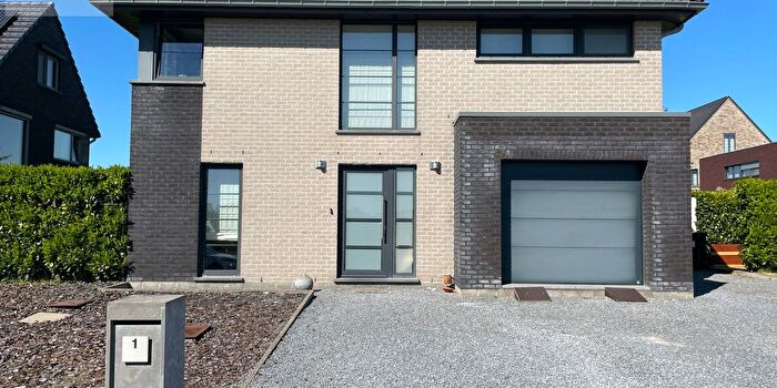 Maison 4 pièces à vendre à Limburglaan, Landen