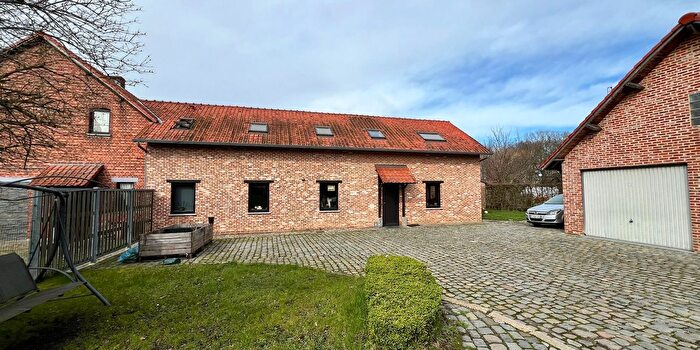 Maison 4 pièces à louer - SintJorislaan, Schulen