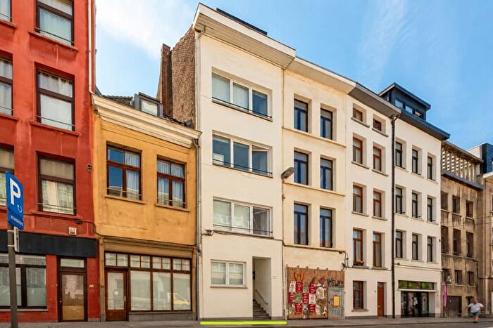 Maison 18 pièces à Minderbroedersrui, Antwerpen, à vendre