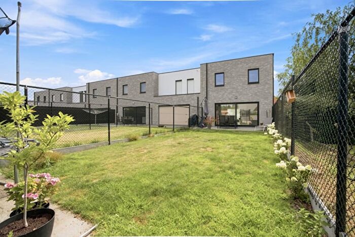 Maison 1 pièce à vendre à Rijsland, Heule