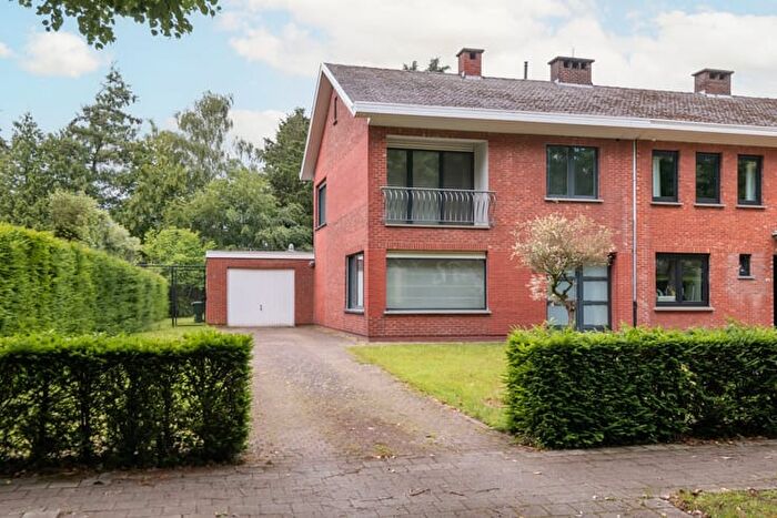 Henri Dunantlaan, SCHOTEN : Maison 3 pièces à louer