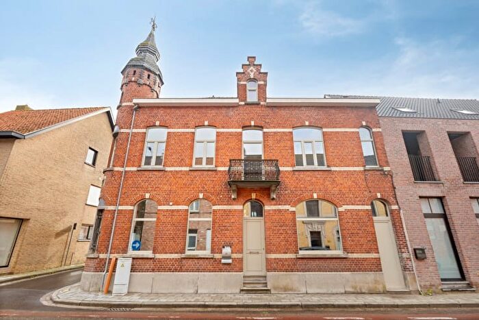 Maison 14 pièces à vendre - Bruggestraat, Zwevezele