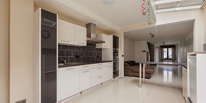 Maison 2 pièces à Karel Palmsstraat, Deurne, à vendre