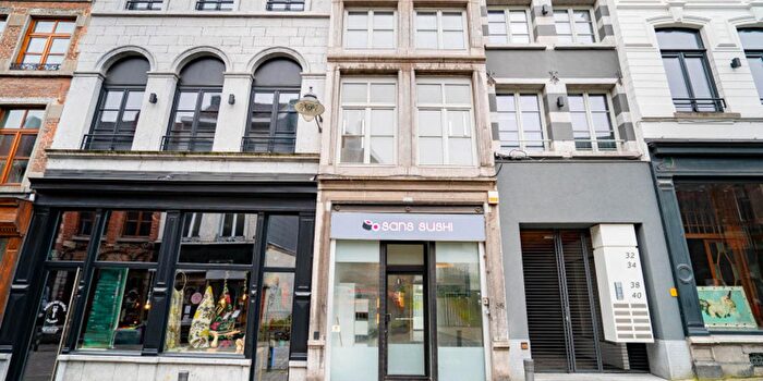 Maison à Rue des Fripiers, Mons, à vendre