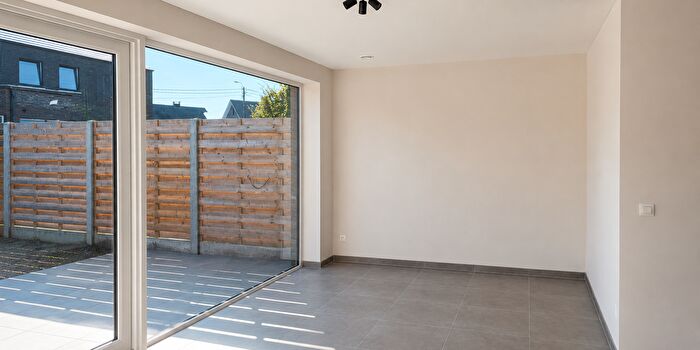 Alice Denoostraat, Torhout : Maison 3 pièces à louer